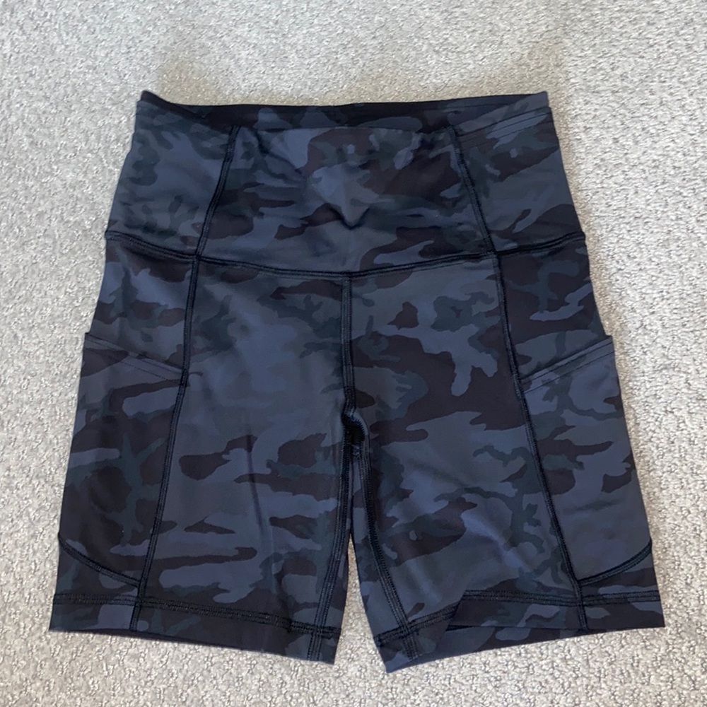 camo lululemon biker shorts